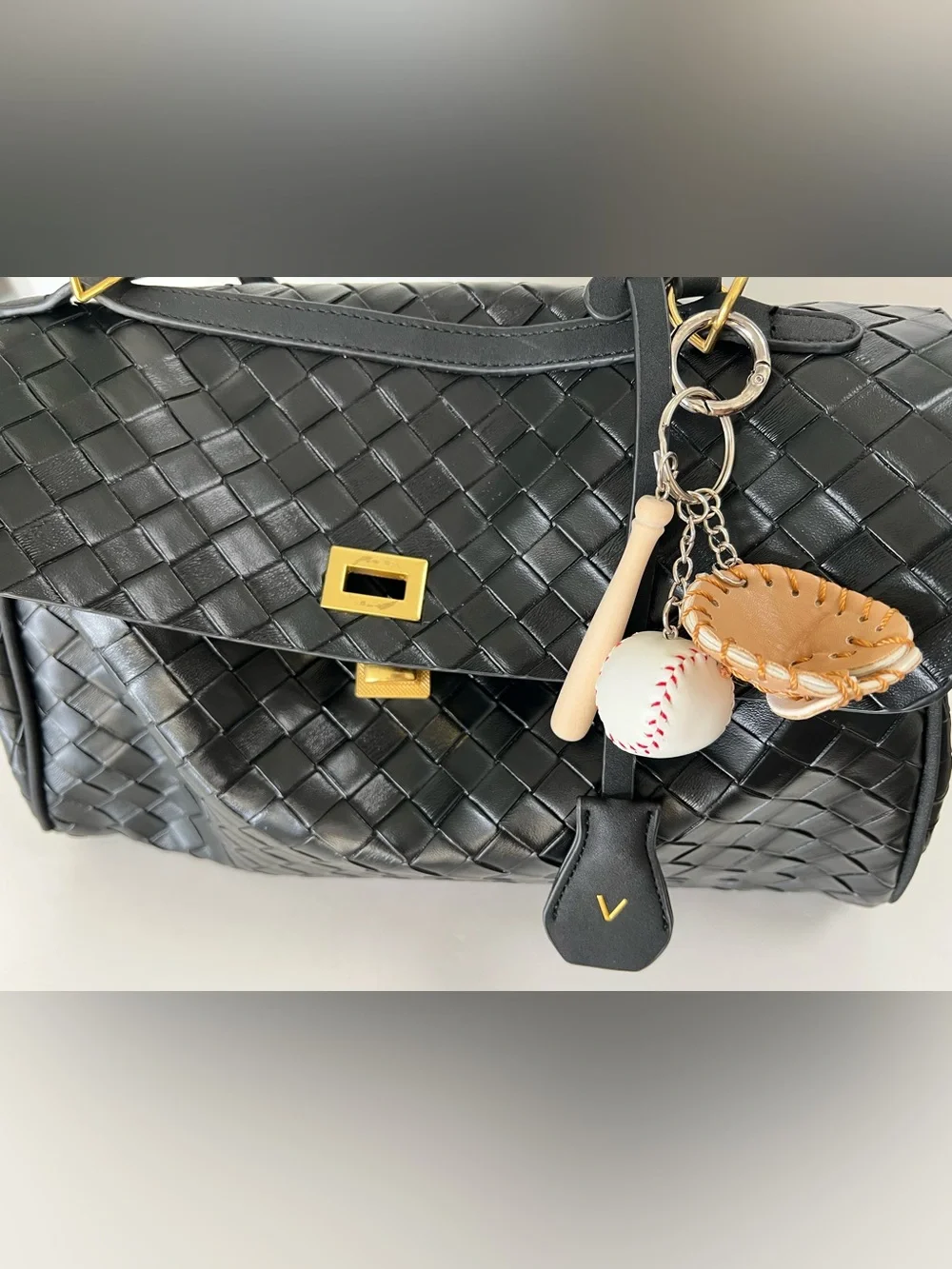 Vovia Bags Ciara Vintage Woven Shoulder Bag & Card Coin Pouch